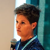 Eveline Thomis